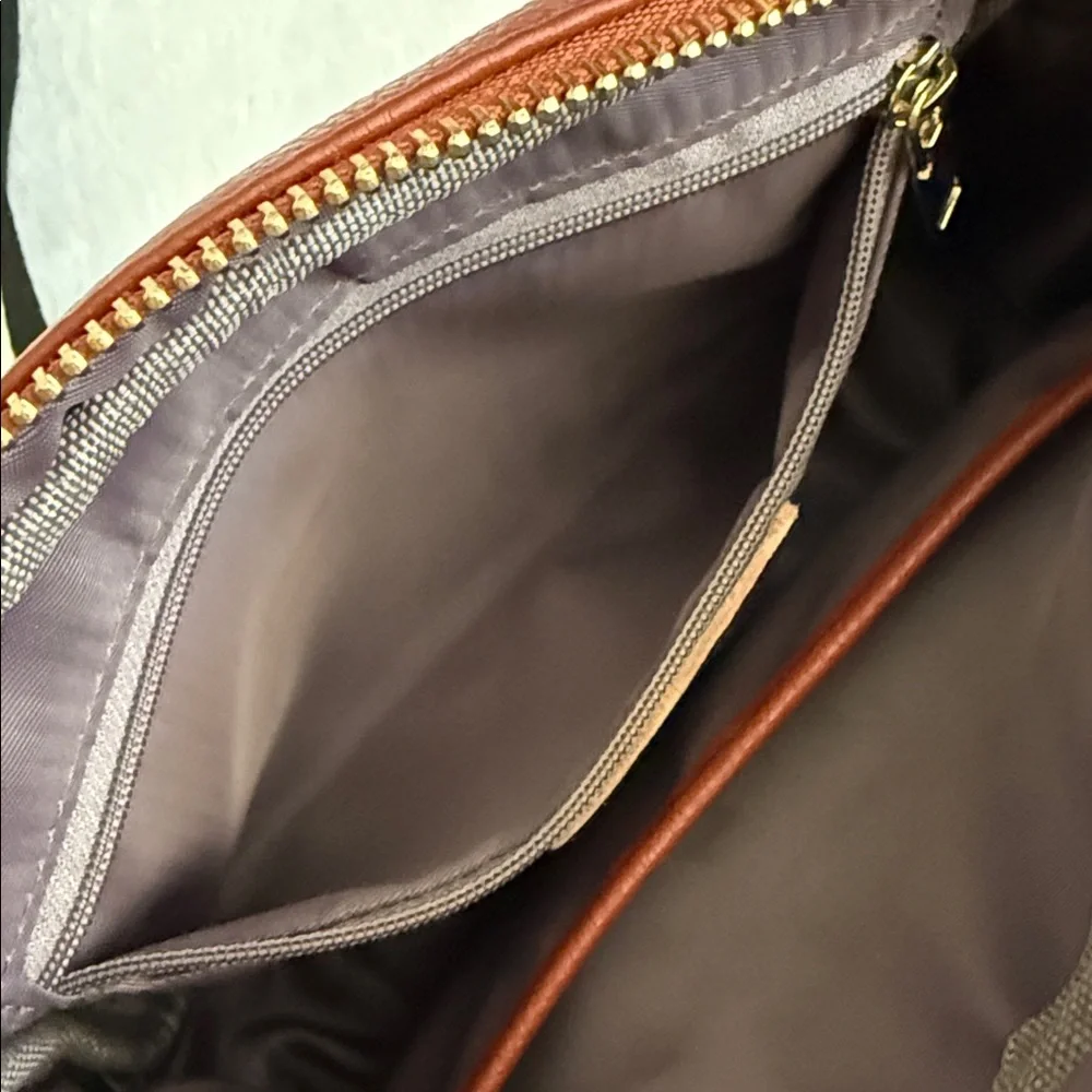 Pom Pom London | Mayfair Pebbled Leather Crossbody Bag B&W Stripe Strap Brown - Picture 10 of 15